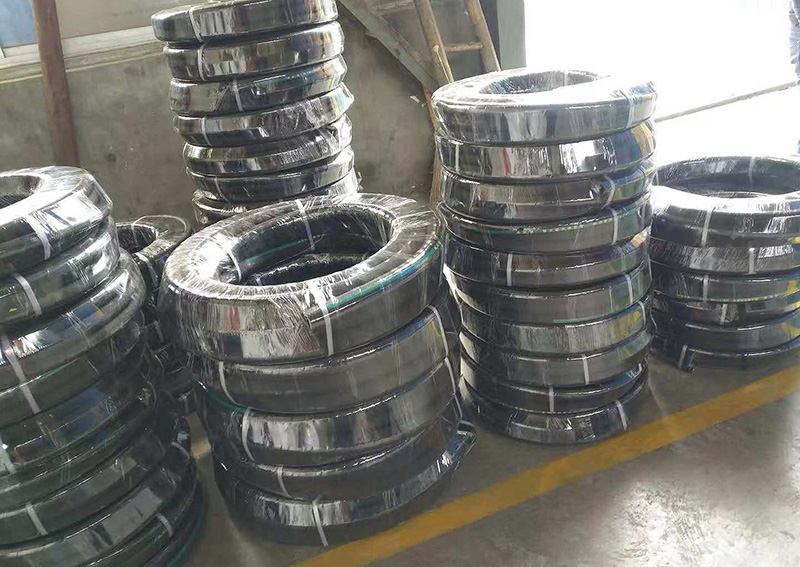 耐油胶管